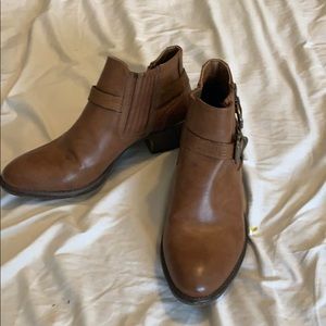 Faux Leather brown Hot Tomato booties